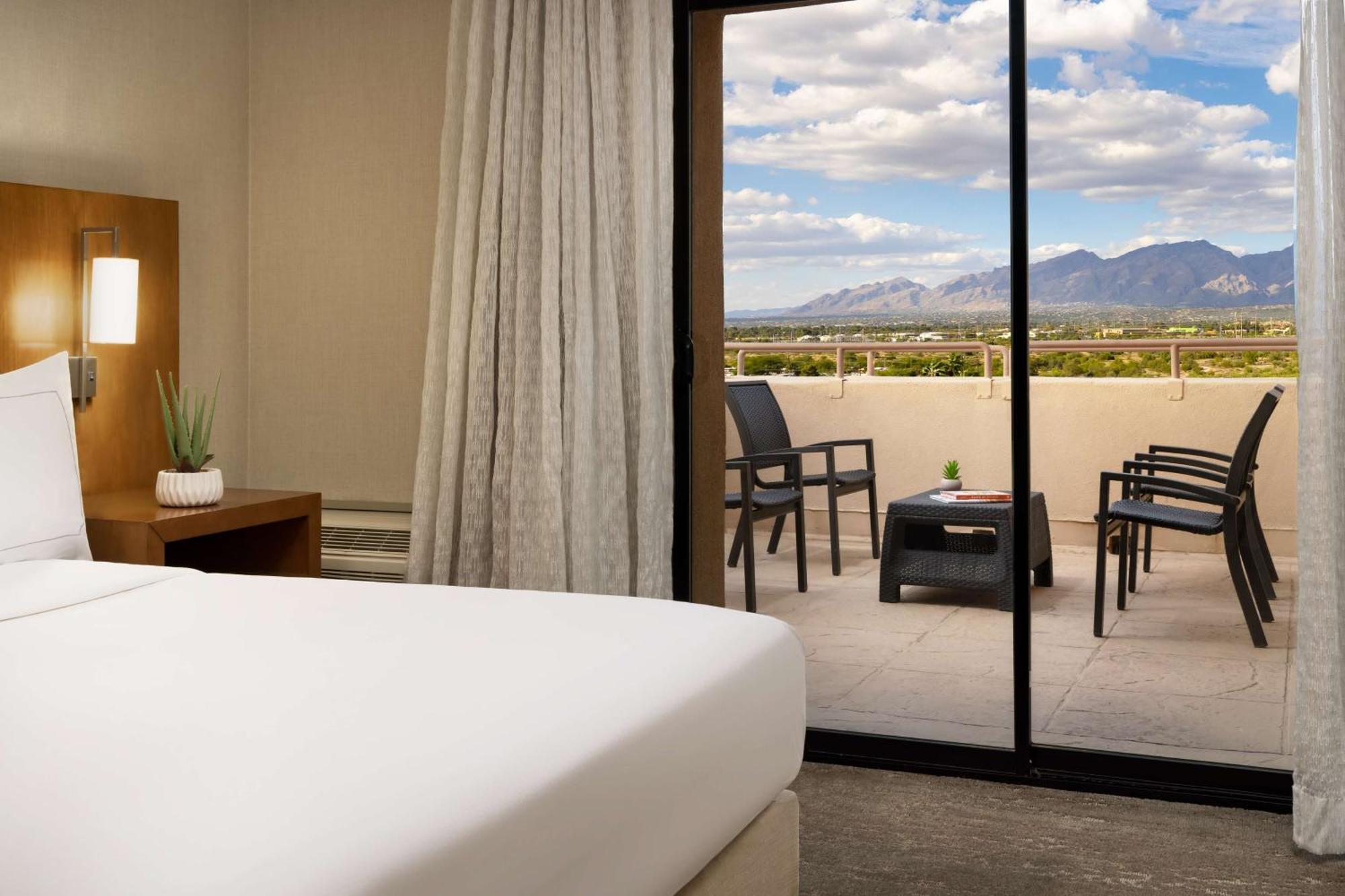 Hotel Hilton Tucson East Exterior foto