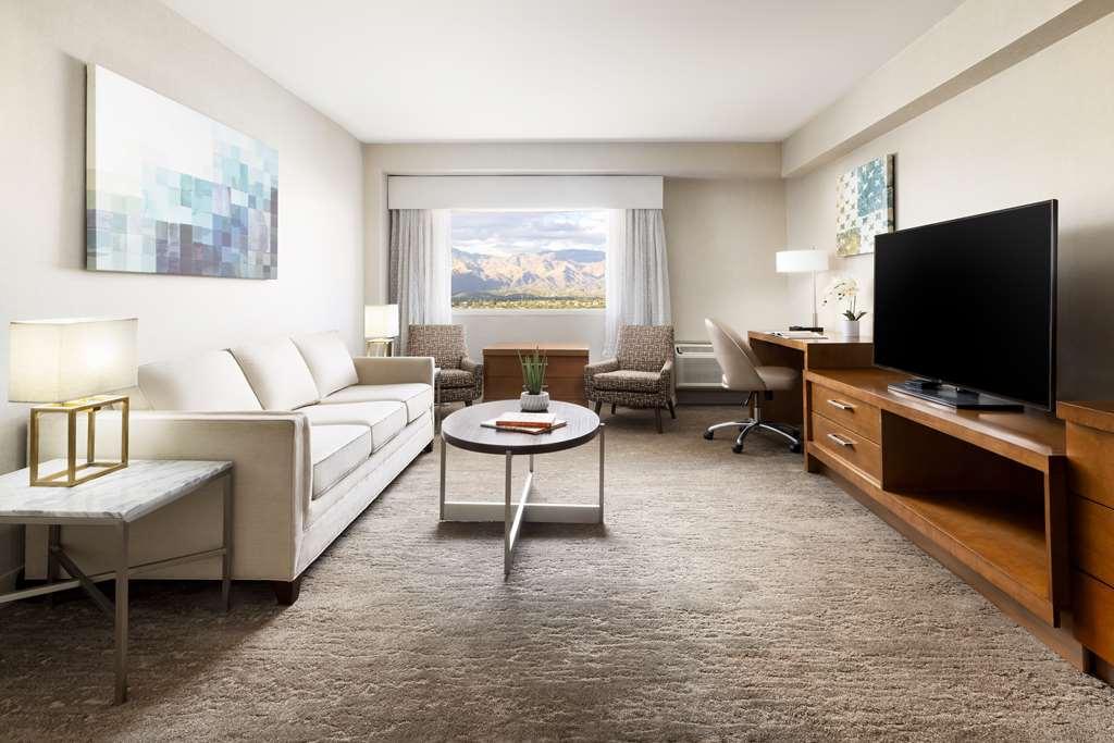 Hotel Hilton Tucson East Habitación foto